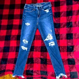 Women’s American Eagle- jegging mom Jean! Size-8